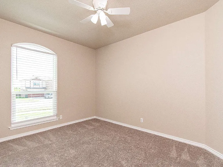 2705 Uvero Alto Dr — Photo 12