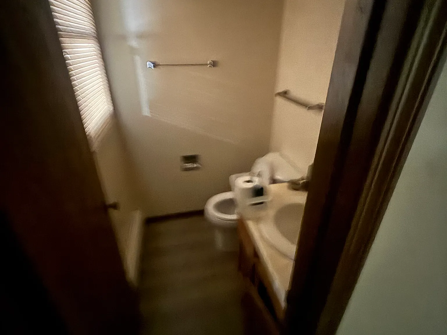 2 bed, 900 sqft, $1,045 — Photo 4