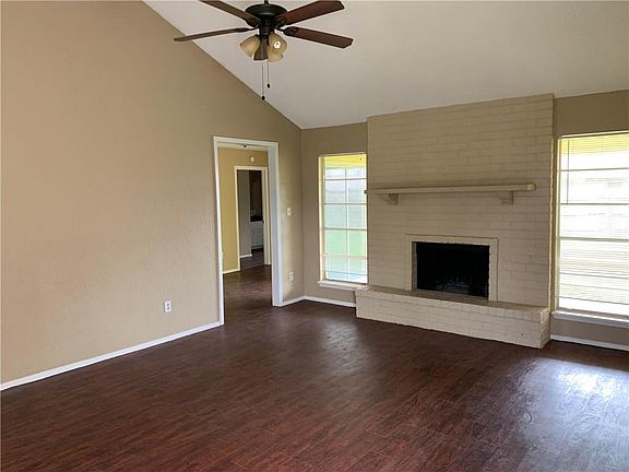 2nd image of 906 Red Bishop Cir