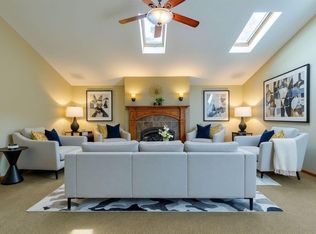 21295 West Winston COURT, New Berlin, WI 53146