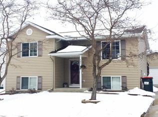 5871 Baron Ln NW, Rochester, MN 55901