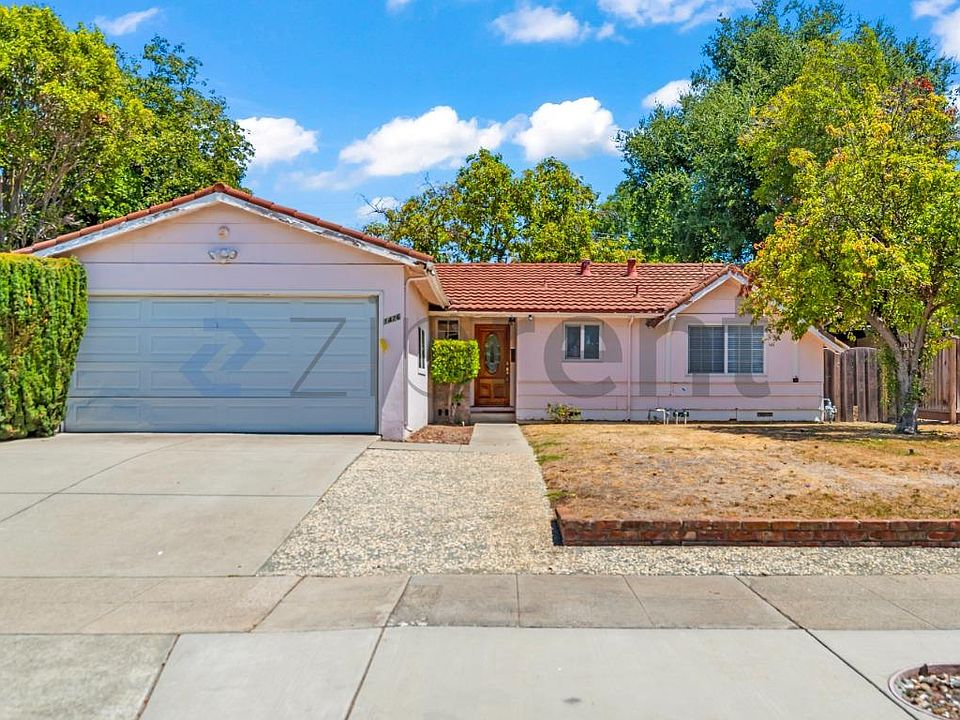 1st image of 1426 Brook Glen Dr