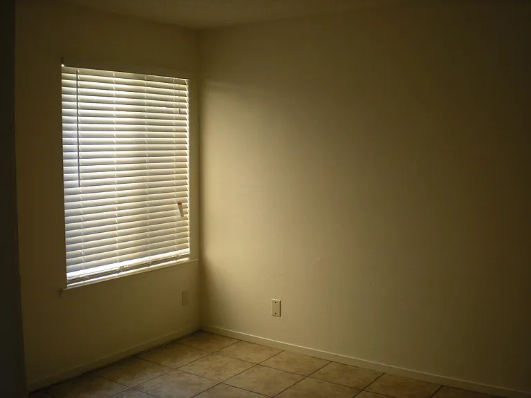 1550 W Ashlan Ave #103 — Photo 8