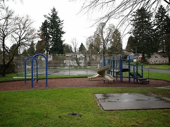 Park (across street)