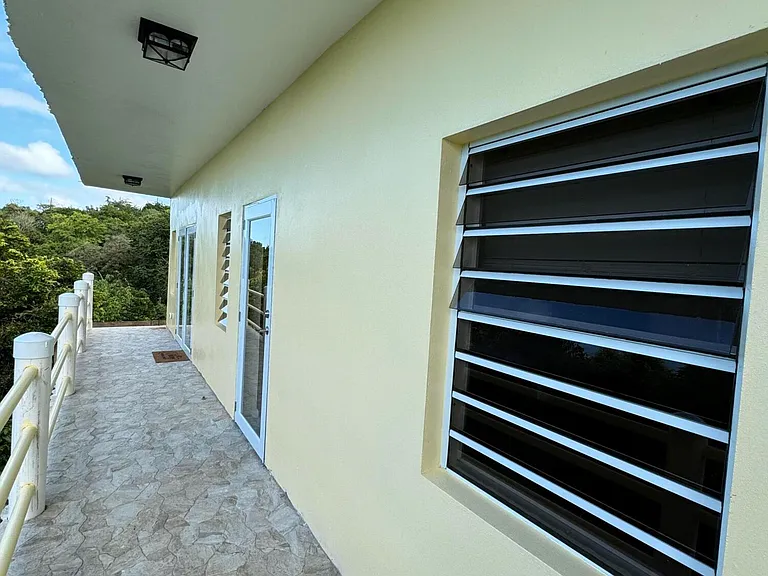 2CAA One Caret Bay — Photo 12