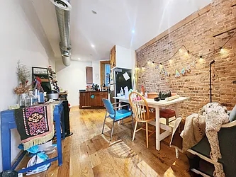 Rented by RELEASE NY