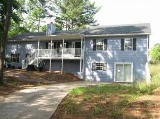 307 Goldern Rod Ln, Auburn, GA