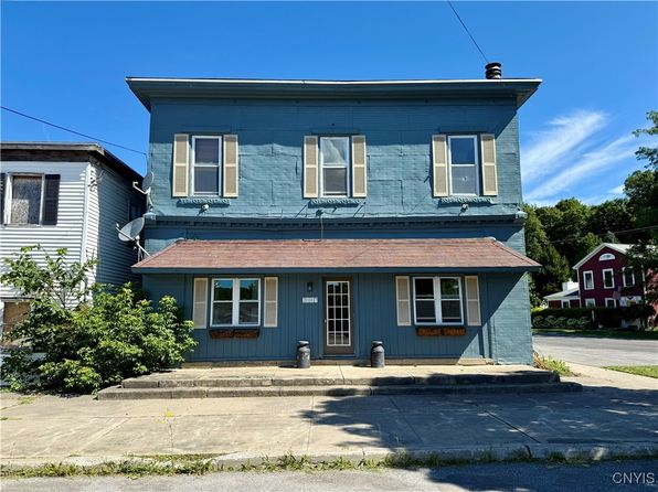 2117 Main St #2