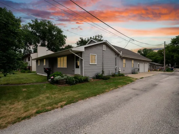 750 S Locust St, Pontiac, IL 61764