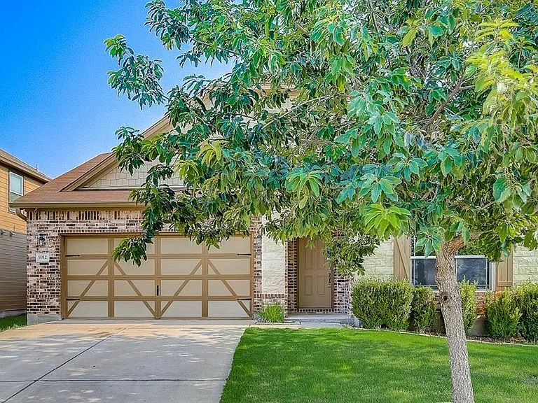 5912 Sardinia Dr — Photo 2