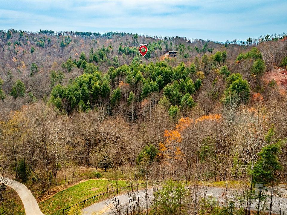 1st image of 140 Johns Ridge Pkwy #140