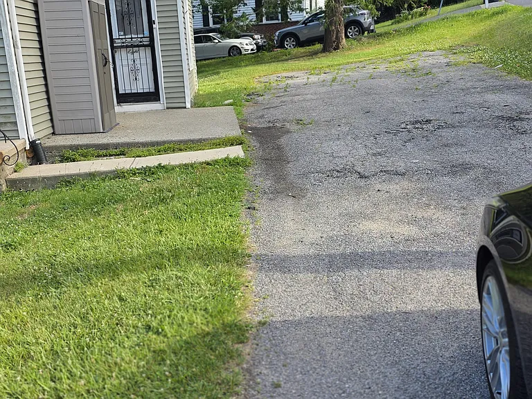 Old Knollwood Rd — Photo 15
