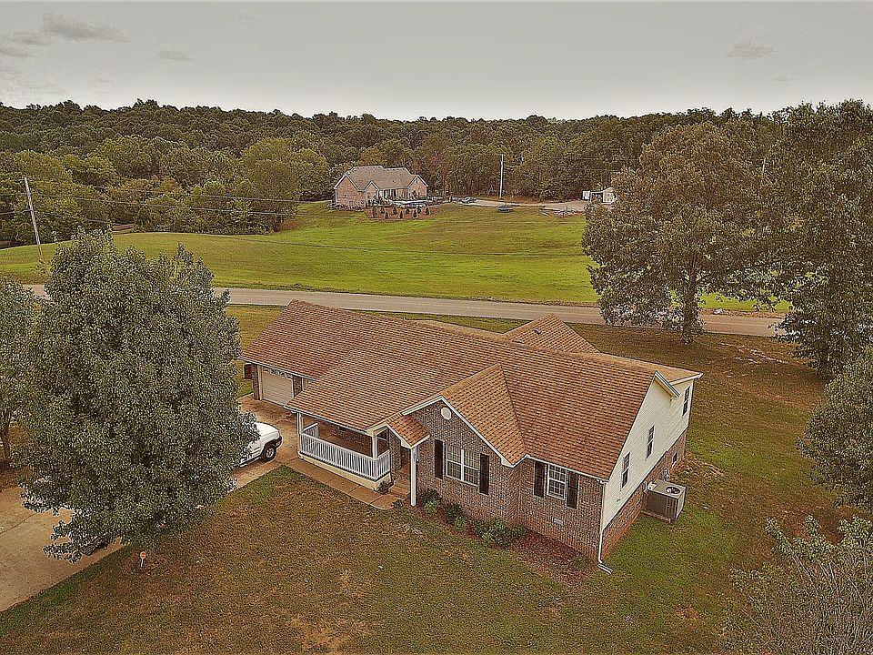 1st image of 4030 Miller Dr