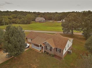 4030 Miller Dr, Clarksville, TN 37043