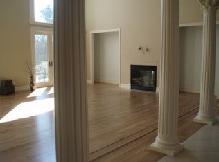 159 Malloy Dr, East Quogue, NY 11942