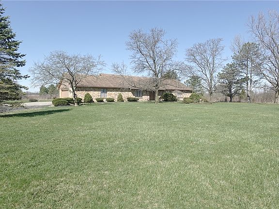 2nd image of 2511 N Snyder Rd