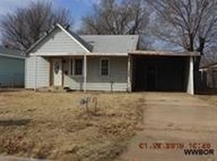 1715 12th St, Woodward, OK 73801