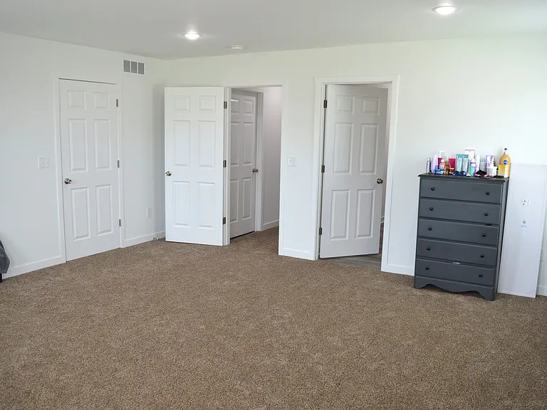 311 Alberts Dr — Photo 13