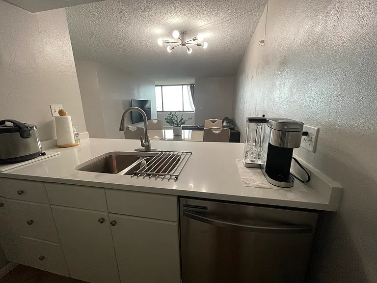 2620 Cove Cay Dr #1003 — Photo 9