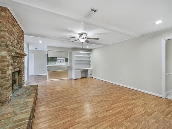 4th image of 12615 Kingsride Ln