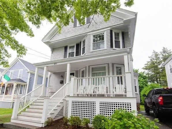 20 Carroll Ave, Newport, RI 02840