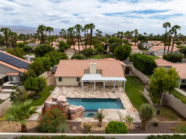 39715 Saint Michael Pl, Palm Desert, CA 92211