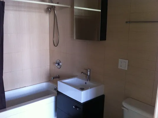 Rented by Loom Group | media 12