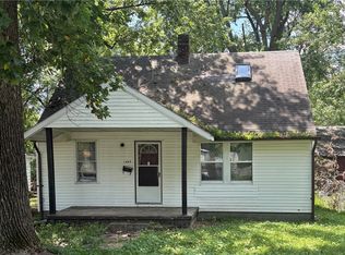 1445 N Dennis Ave, Decatur, IL 62526