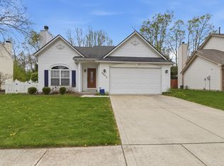 9697 Bradford Knoll Dr, Fishers, IN