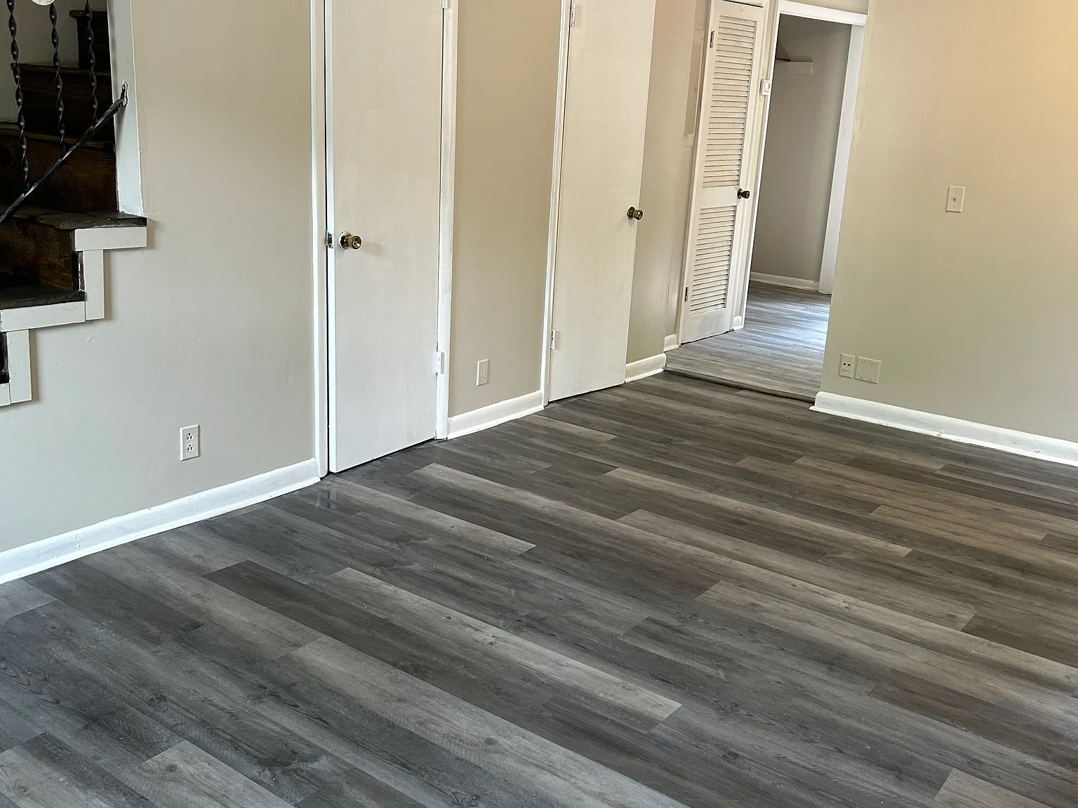 2 bed, 1.5 bath, 1020 sqft, $1,600 — Photo 2