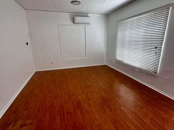 902 1/2 E Garfield Ave #3, Glendale, CA 91205