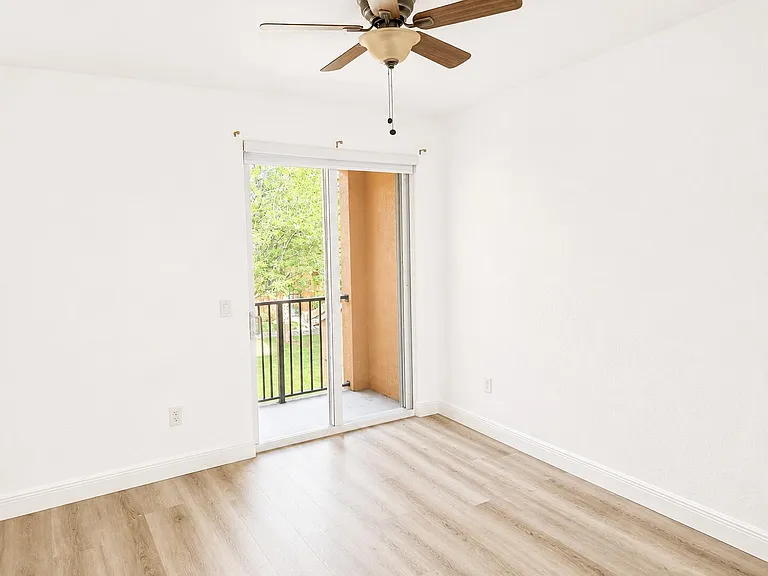 12204 SW 25th Ct #1602 — Photo 10