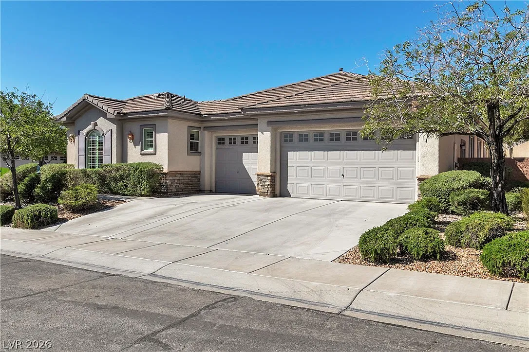 4 bed, 3.5 bath, 2966 sqft, $4,050 — Photo 3