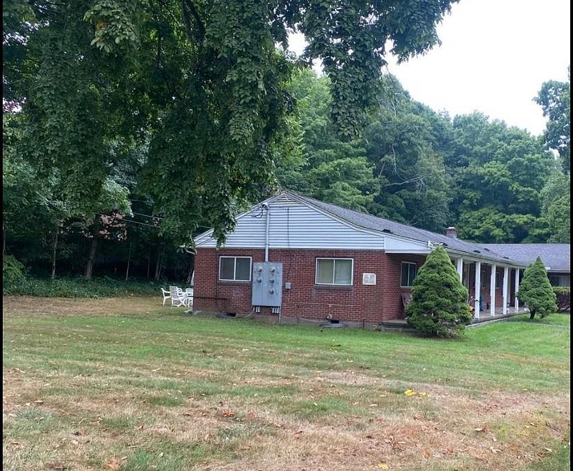 1st image of 527 Maple Ave