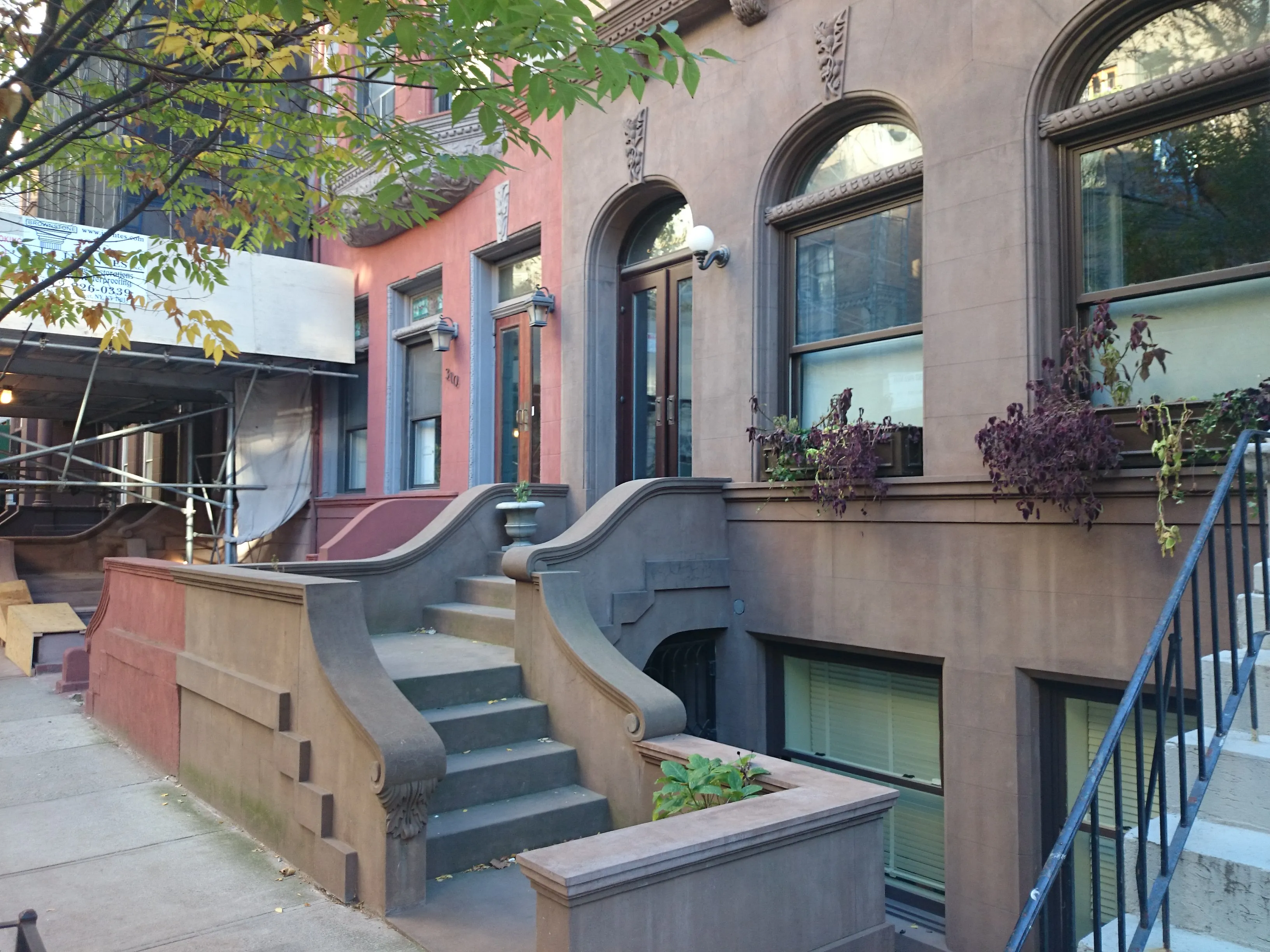 312 West 88th Street in Upper West Side : Sales, Rentals