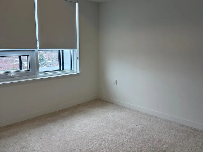 556 Marlee Ave #814 — Photo 7