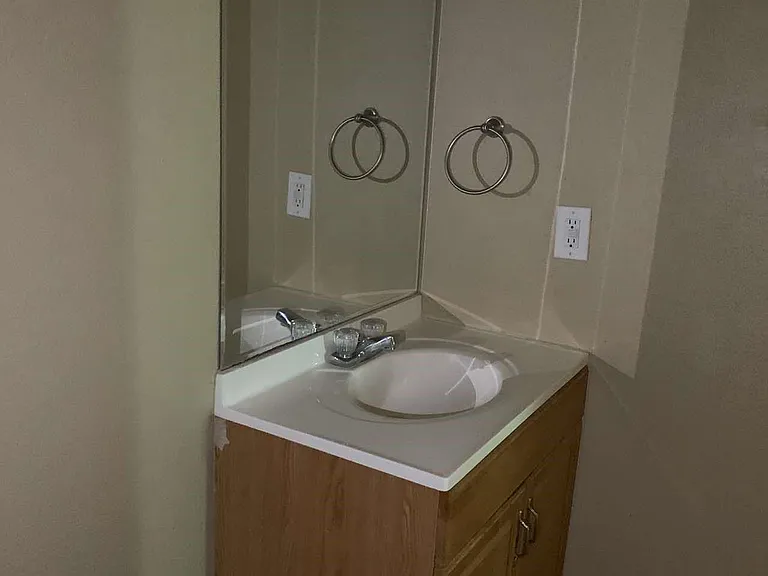 1434 Mission Hills Ln — Photo 21