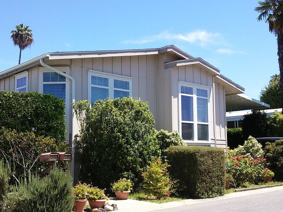 1st image of 498 Caprice Dr #498