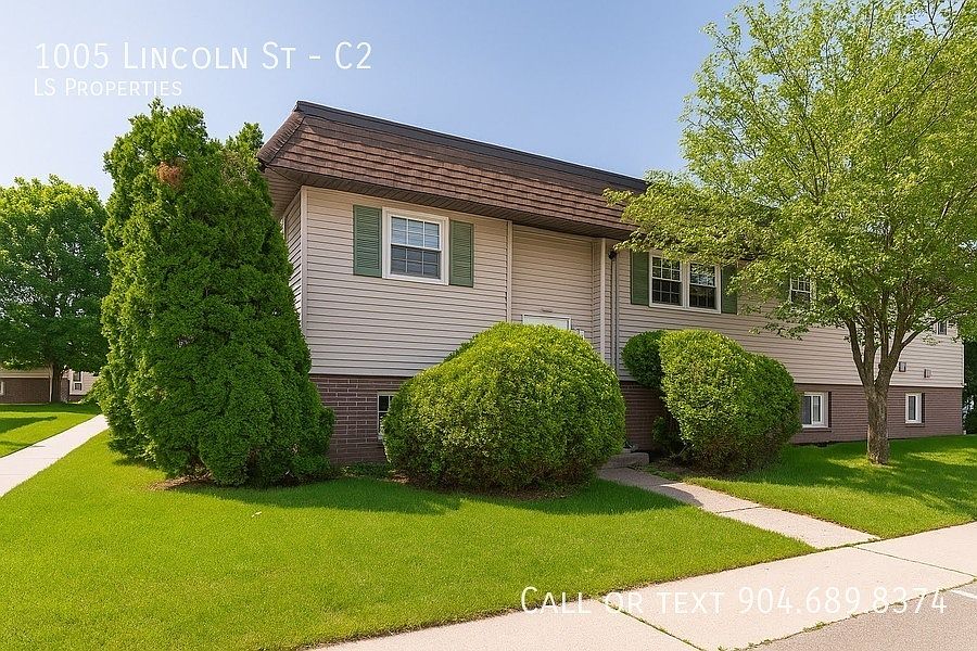 2nd image of 1005 Lincoln St APT C2
