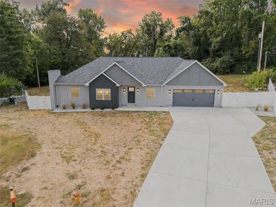 4110 Lois Ln, Saint Louis, MO, 63125