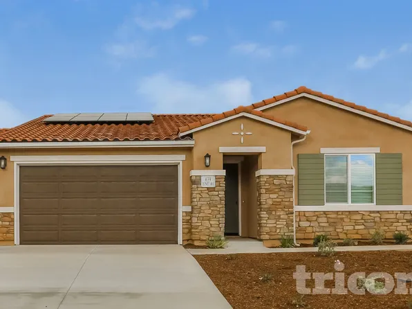 639 Citron St, Corona, CA 92882