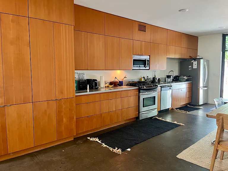 5214 N Williams Ave — Photo 7