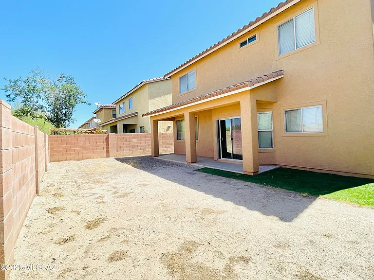 5079 N Cliffed River Dr — Photo 35