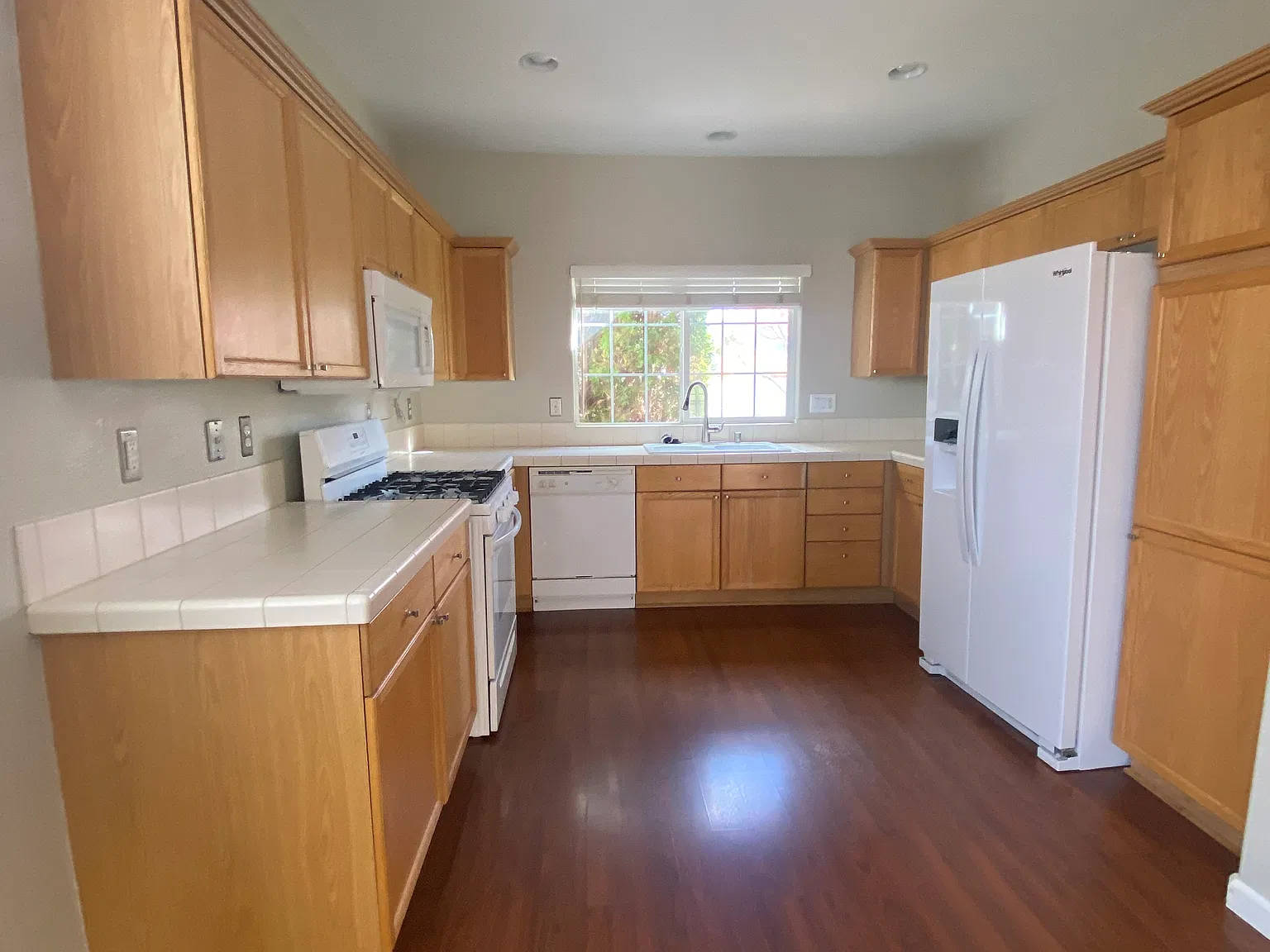 10299 Lucente Way — Photo 4