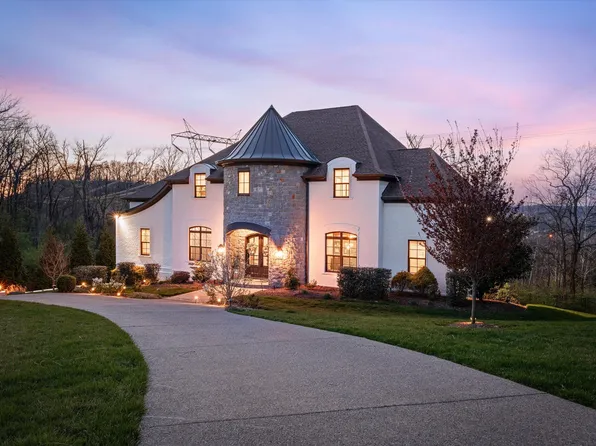 514 Legends Ridge Ct, Franklin, TN 37069