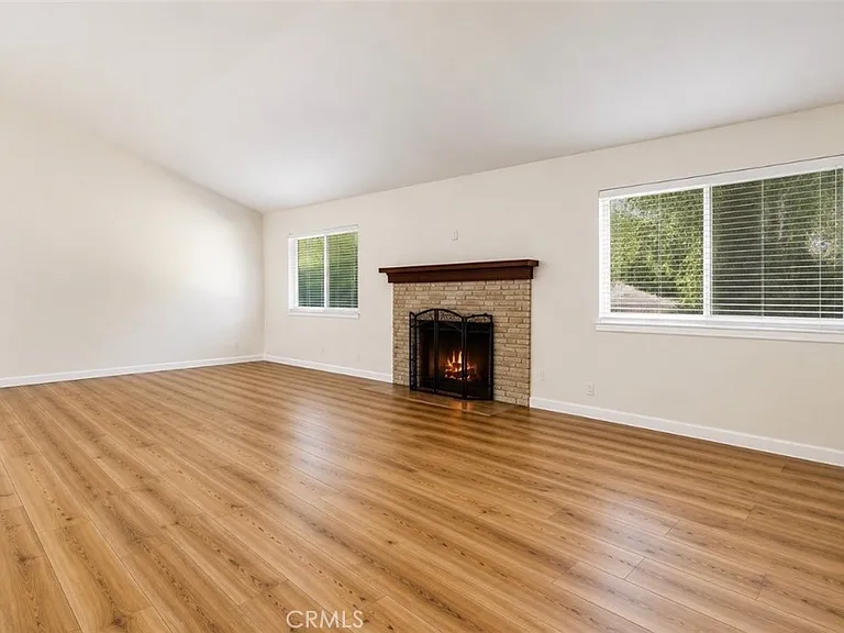 13445 Oak Mesa Dr — Photo 4