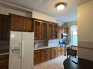 710 Seneca Ave #2L, Ridgewood, NY 11385