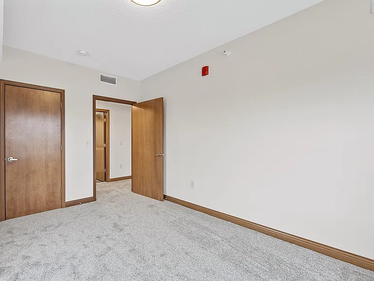 515 2nd Ave SW — Photo 20