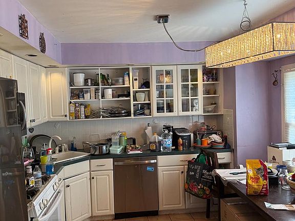 5th image of 717 Gaskill Ave