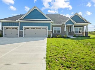 2041 W Bedrock Ln, Greenfield, IN